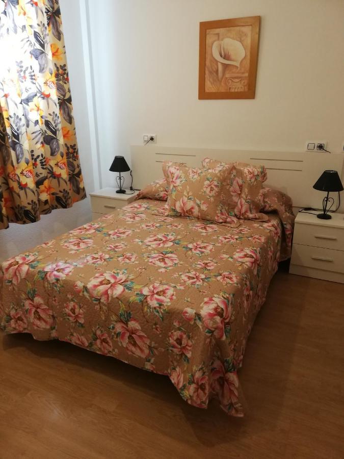 Apartamento En Primera Linea De Vera Playa Naturista! Esterno foto